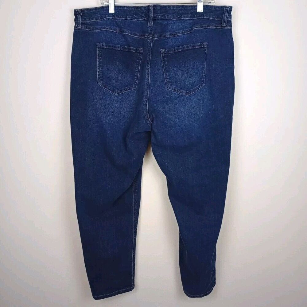 Terra & Sky womens plus size 18W straight Leg jeans medium wash Stretch - Picture 2 of 7
